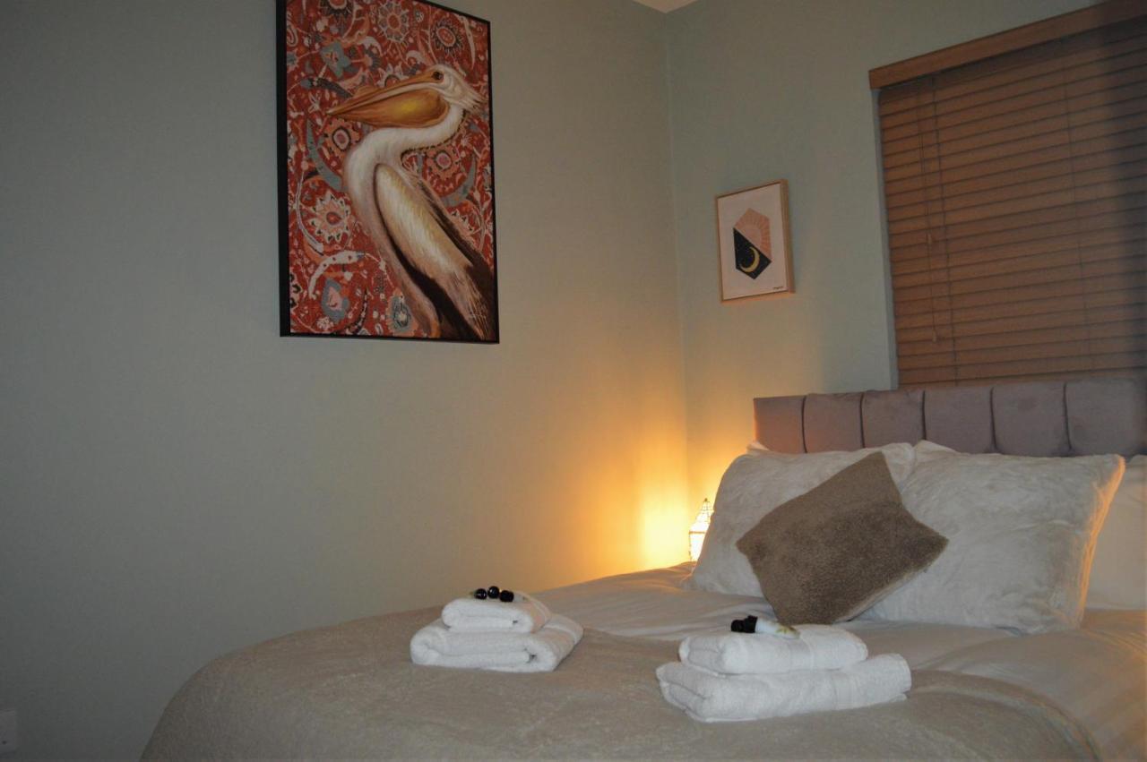 Holiday home Escape 2 Unwind, At The Carinya - Sleeps 6